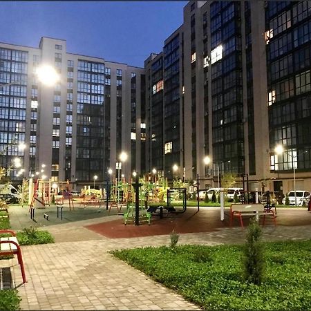 Apartment New Building In Center 第聂伯罗彼得罗夫斯克 外观 照片