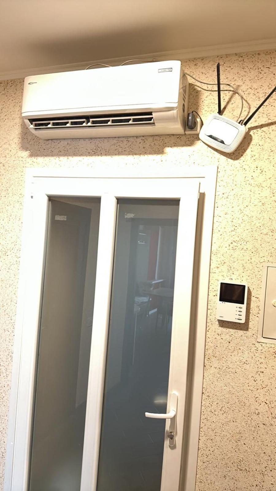 Apartment New Building In Center 第聂伯罗彼得罗夫斯克 客房 照片